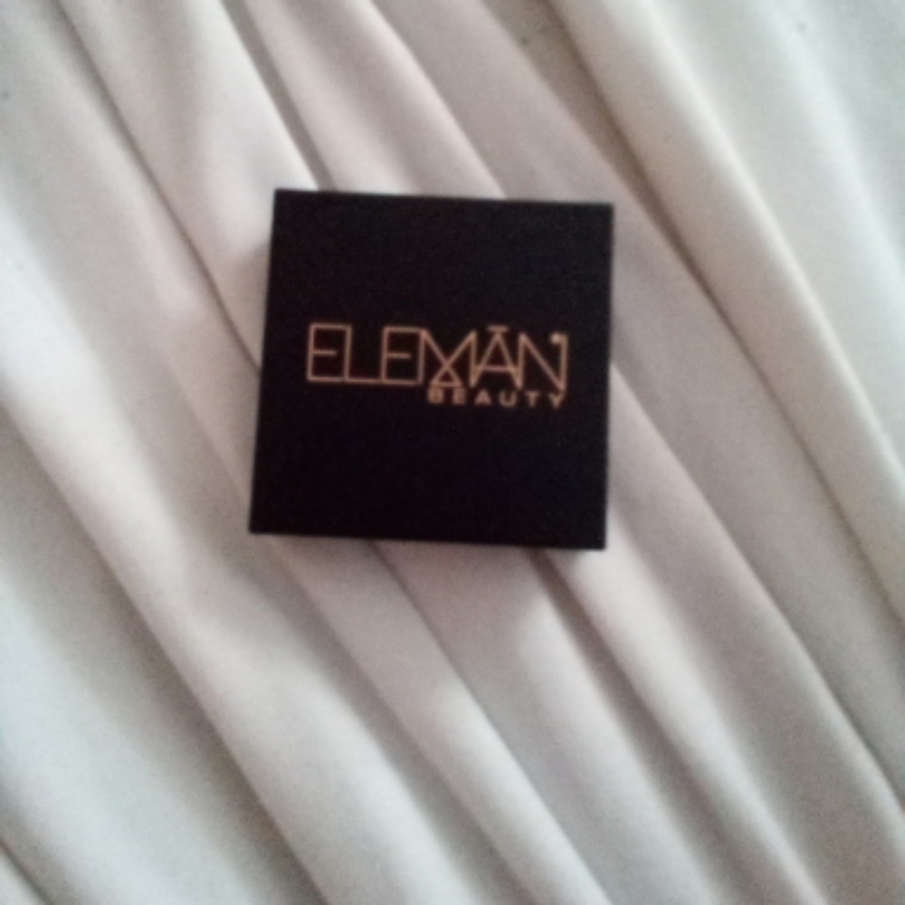 ELEMAN BEAUTY Eyeshadow Duo